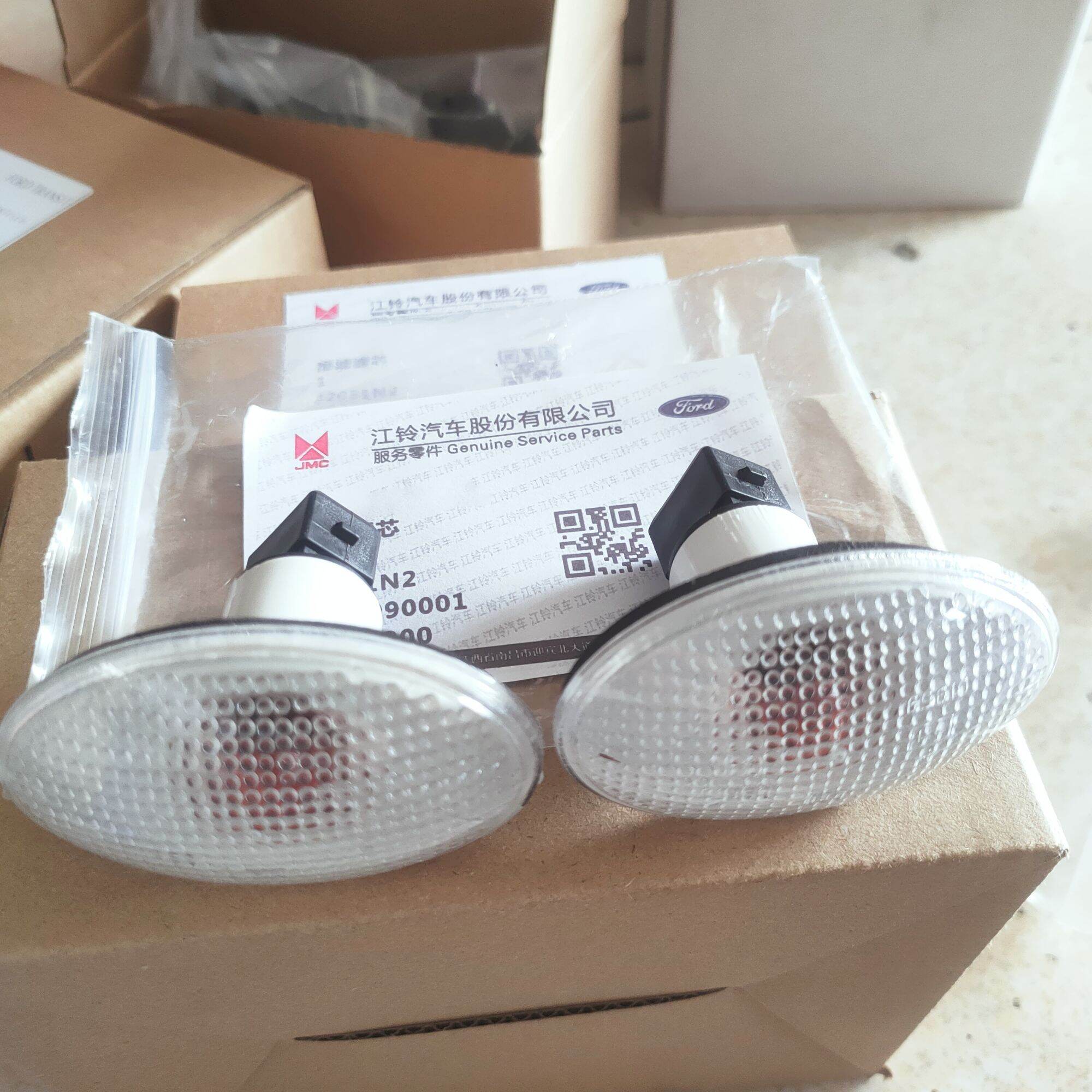 Đèn xi nhan gương, kính hậu FORD TRANSIT 2006-2021 (giá 1 cái)