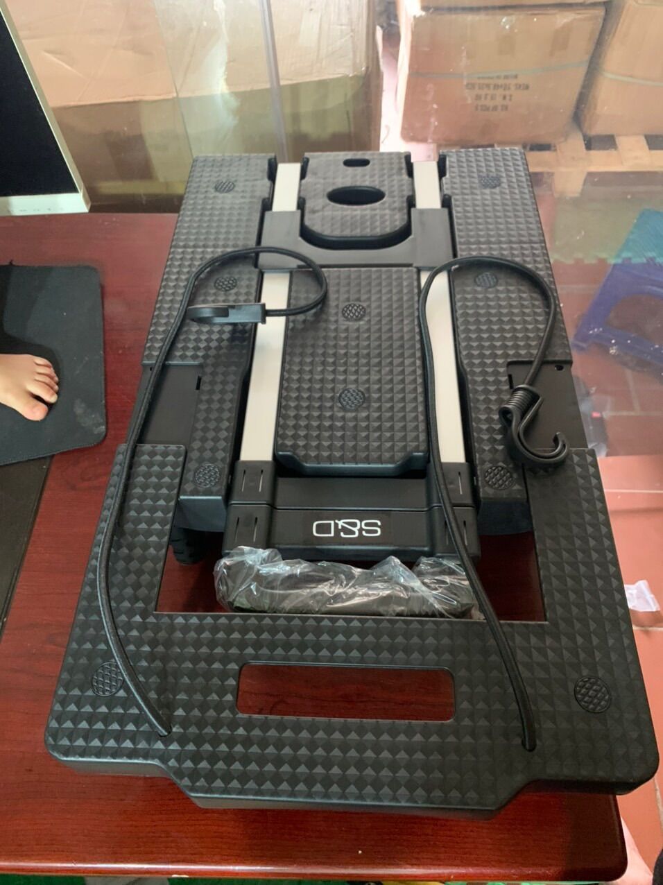 XE ĐẨY HÀNG 7 BÁNH SIÊU GẬP GỌN