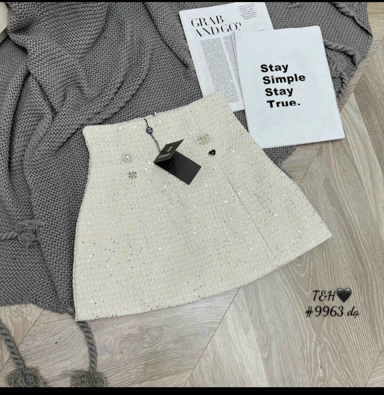 Chân váy Dạ Tweed Kim Sa kèm tag siêu hack dáng