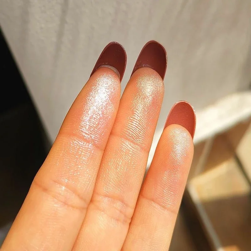 nhũ bắt sáng highlight 2 tầng.