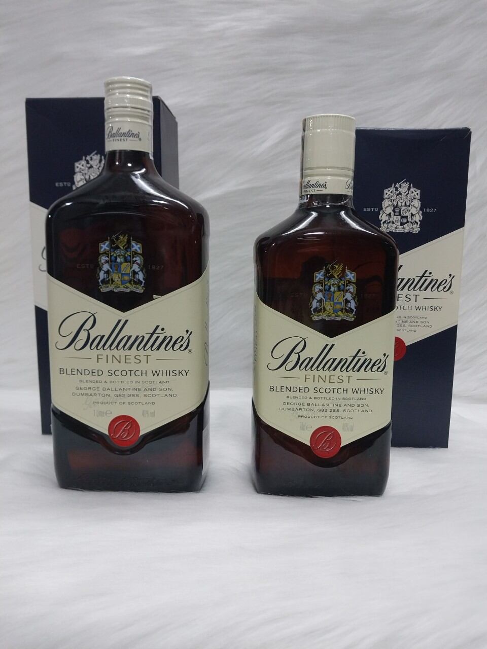 Ballantine's finest 1000 ml ( ko hộp)