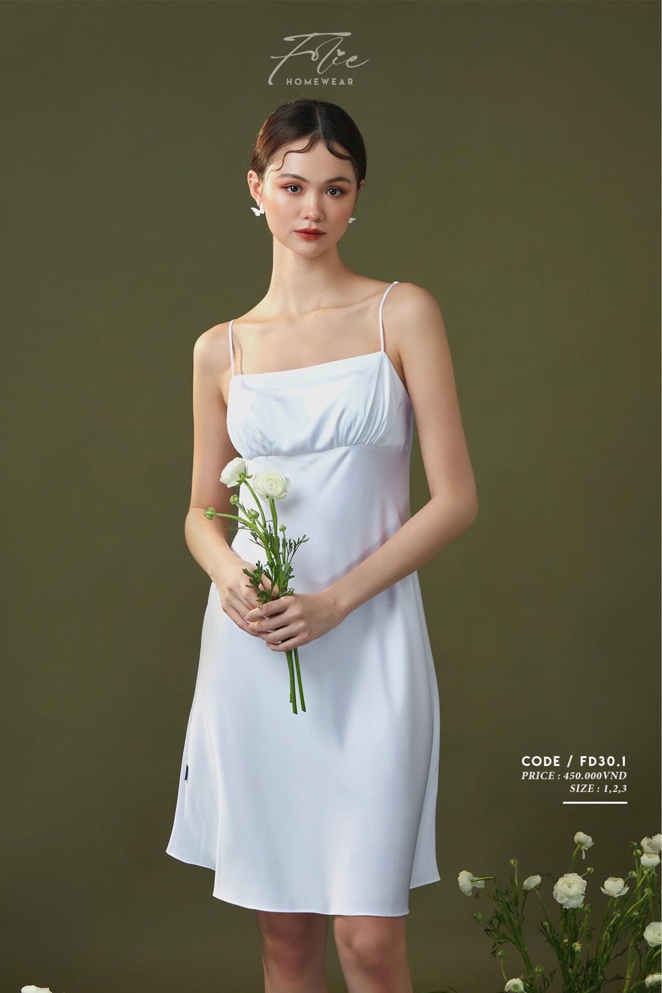 Folie Homewear đầm mặc nhà 2 dây lụa FD30.1