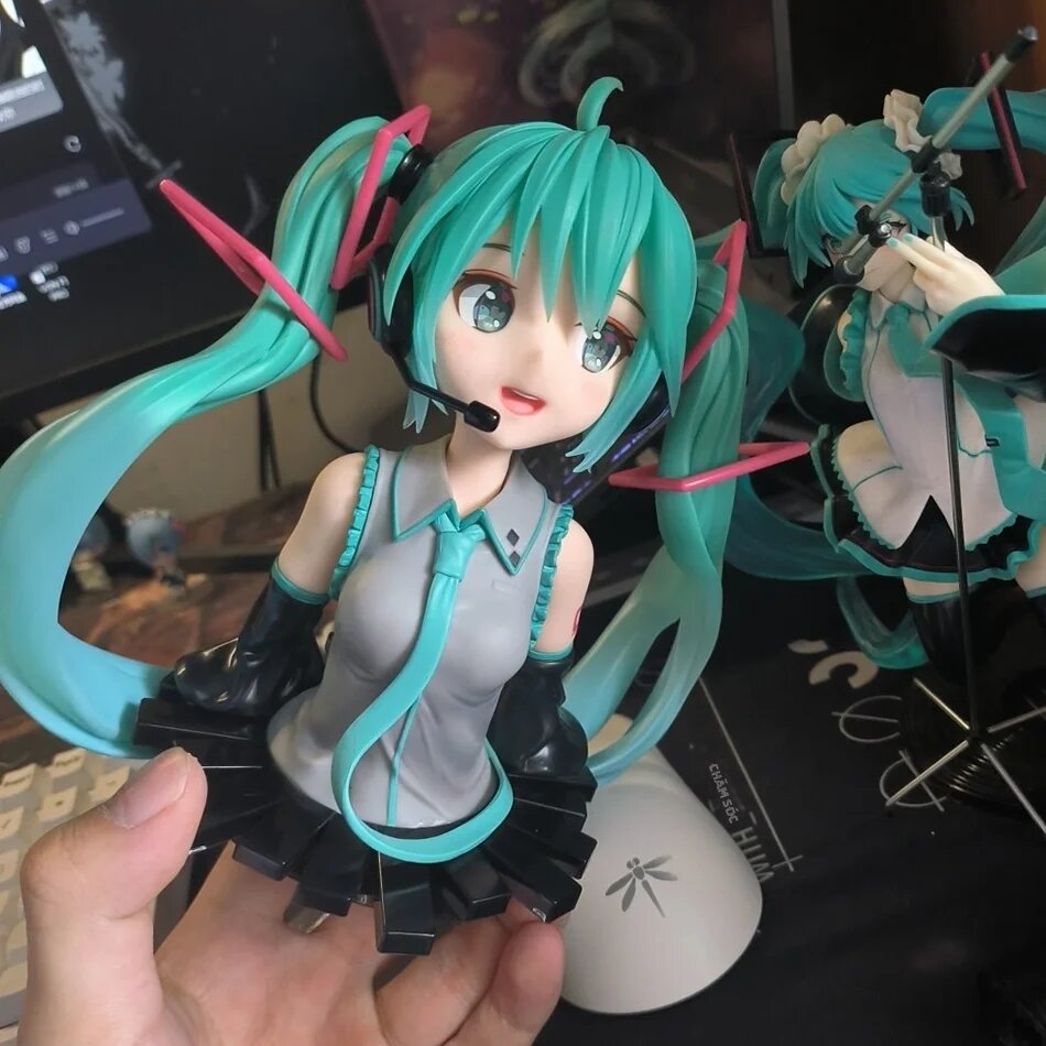 Bandai | Hatsune Miku 11Cm Áo Ngực Nhân Vật Hành Động Kawaii Anime Hình Đồ Chơi Mô Hình Quà Tặng Cho Người Hâm Mộ Unisex Để Bàn Trang Trí PVC
