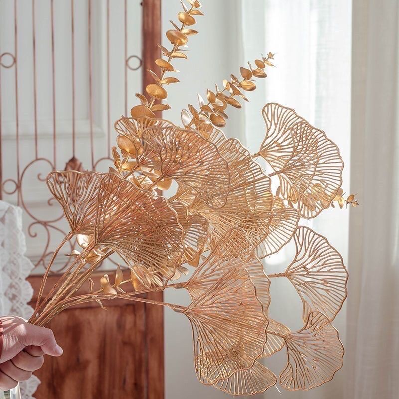 Rẻ quạt nhũ đồng, cành đồng trang trí