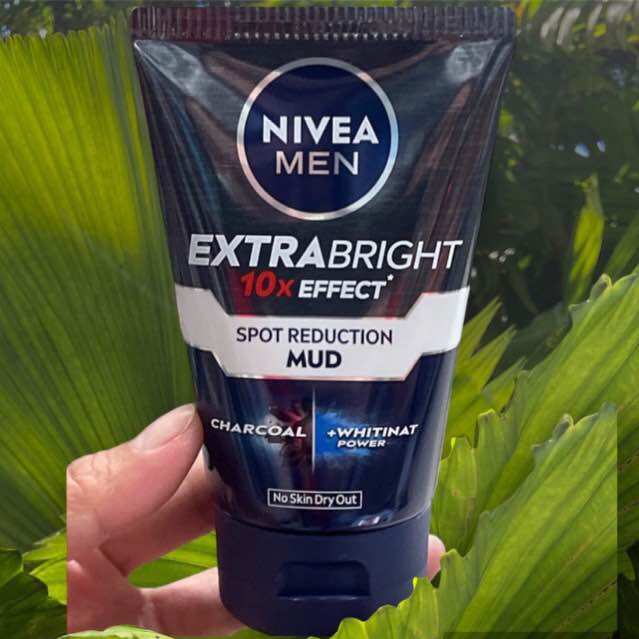 SỮA RỬA MẶT NIVEA MEN EXTRA BRIGHT 10X SPOT REDUCTION MUD 100G MỜ THÂM MỤN SẠCH NHỜN HIỆU QUẢ