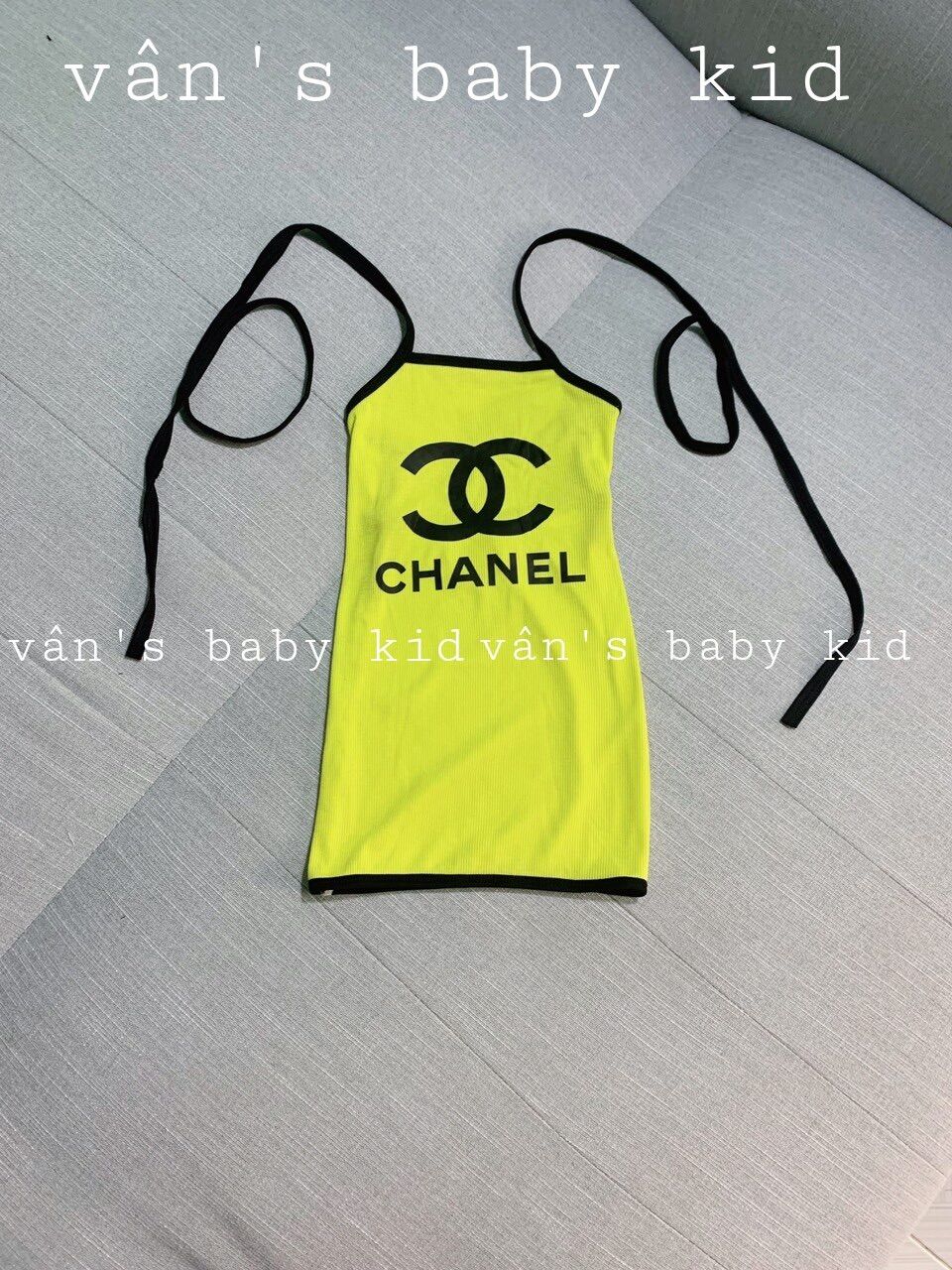 [ hàng có sẵn] đầm body cổ yếm cột nơ lưng bé gái