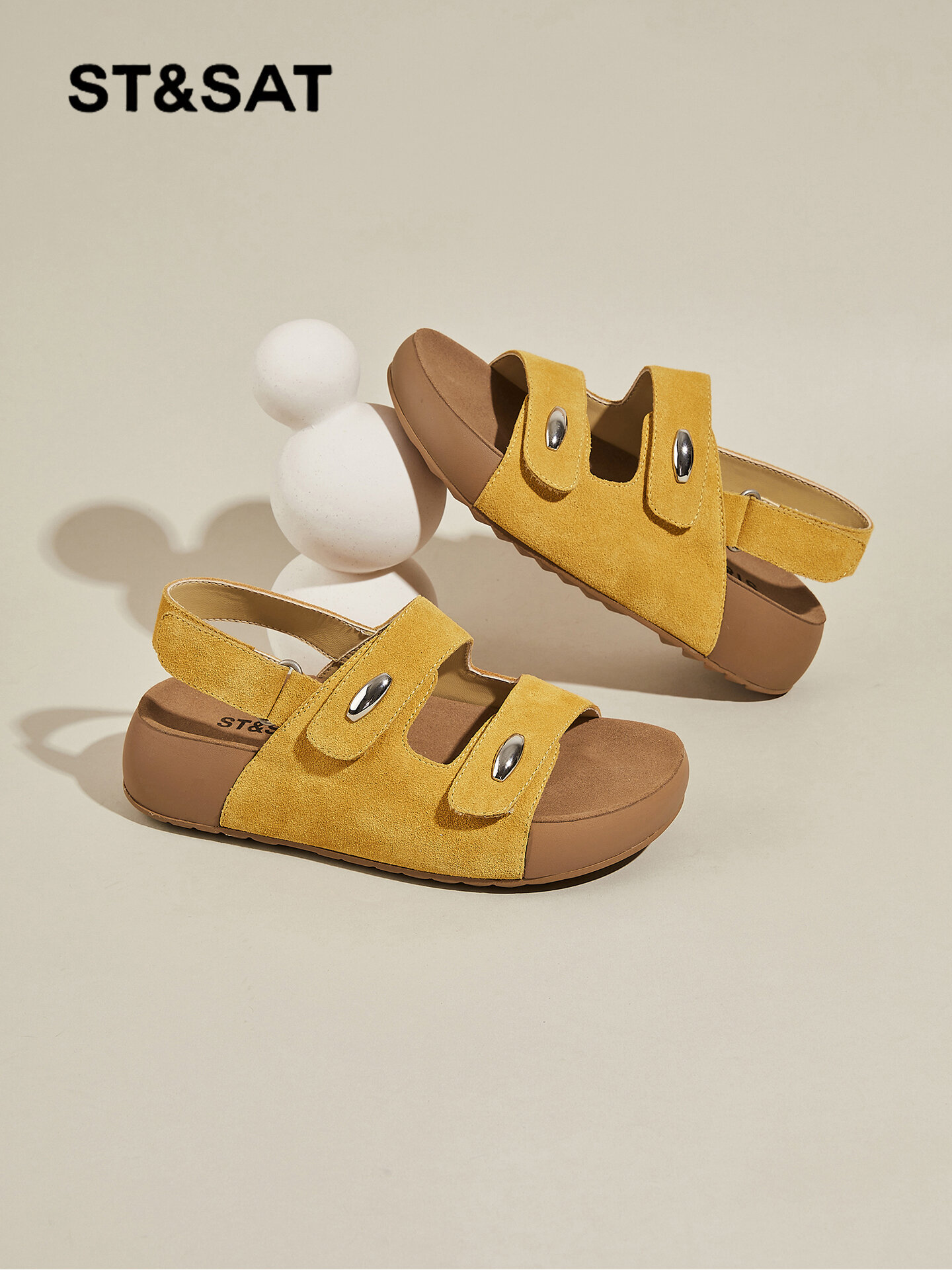 ST&SAT | Fashionable Versatile Thick-soled Sandals Giá 1,938,000 Đồng*Miễn phí vận chuyển