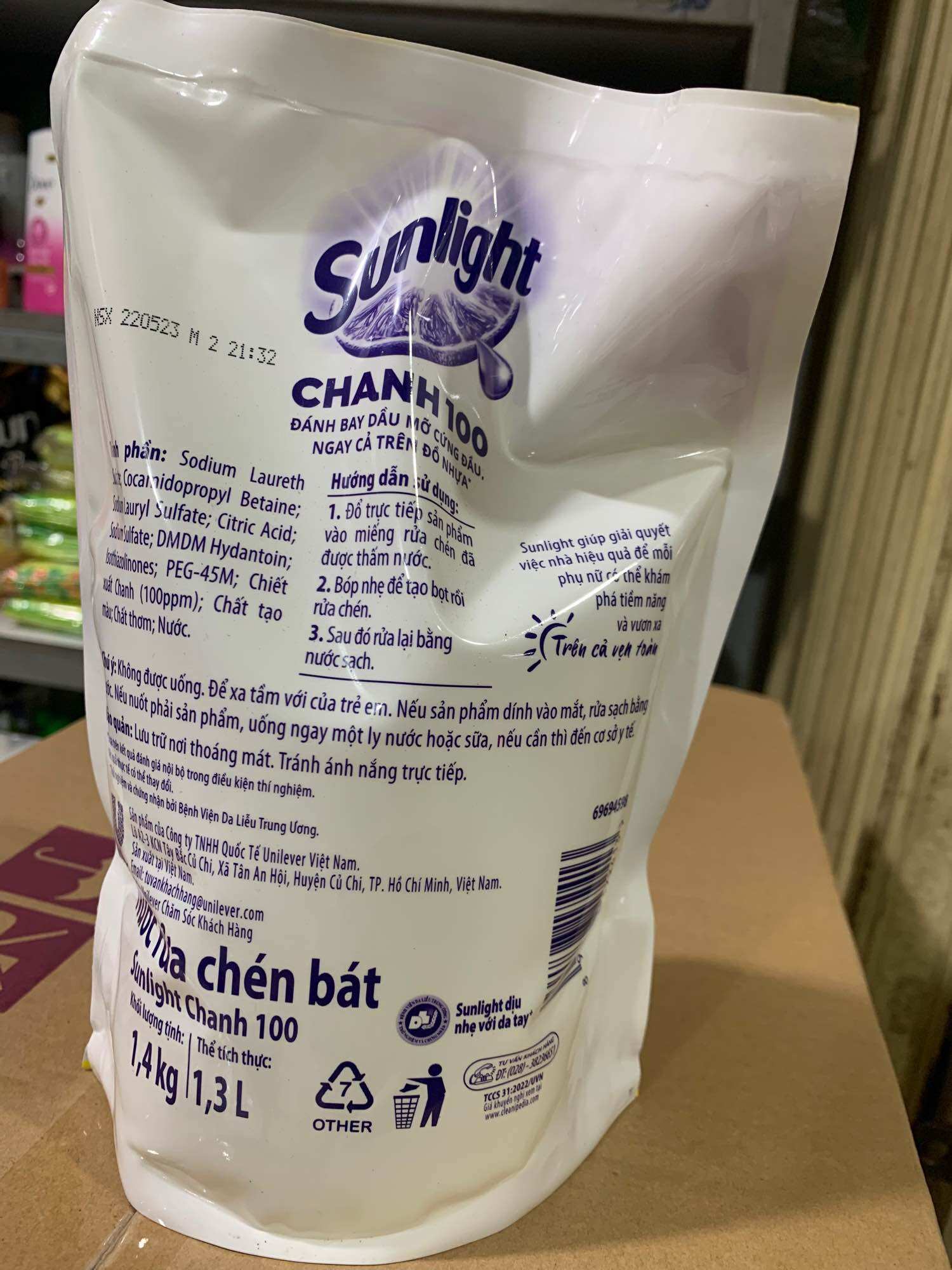 Nước rửa chén Sunlight chanh túi 1,4kg
