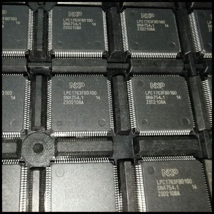Price Advantage LPC1763FBD MCU Giá 109,000 Đồng*Miễn phí vận chuyển