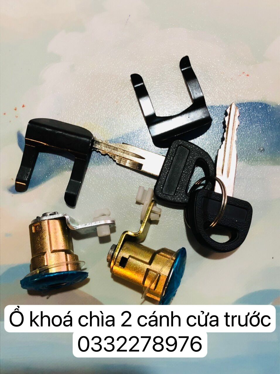 Ổ khoá chìa cánh cửa su 5 tạ, 7 chỗ, su van / giá 2 cái