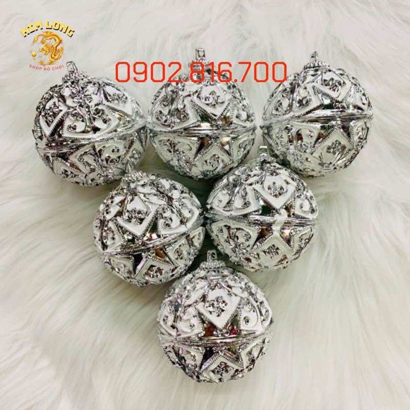 Set 6 trái châu hoa văn vàng trắng 8cm trang trí noel