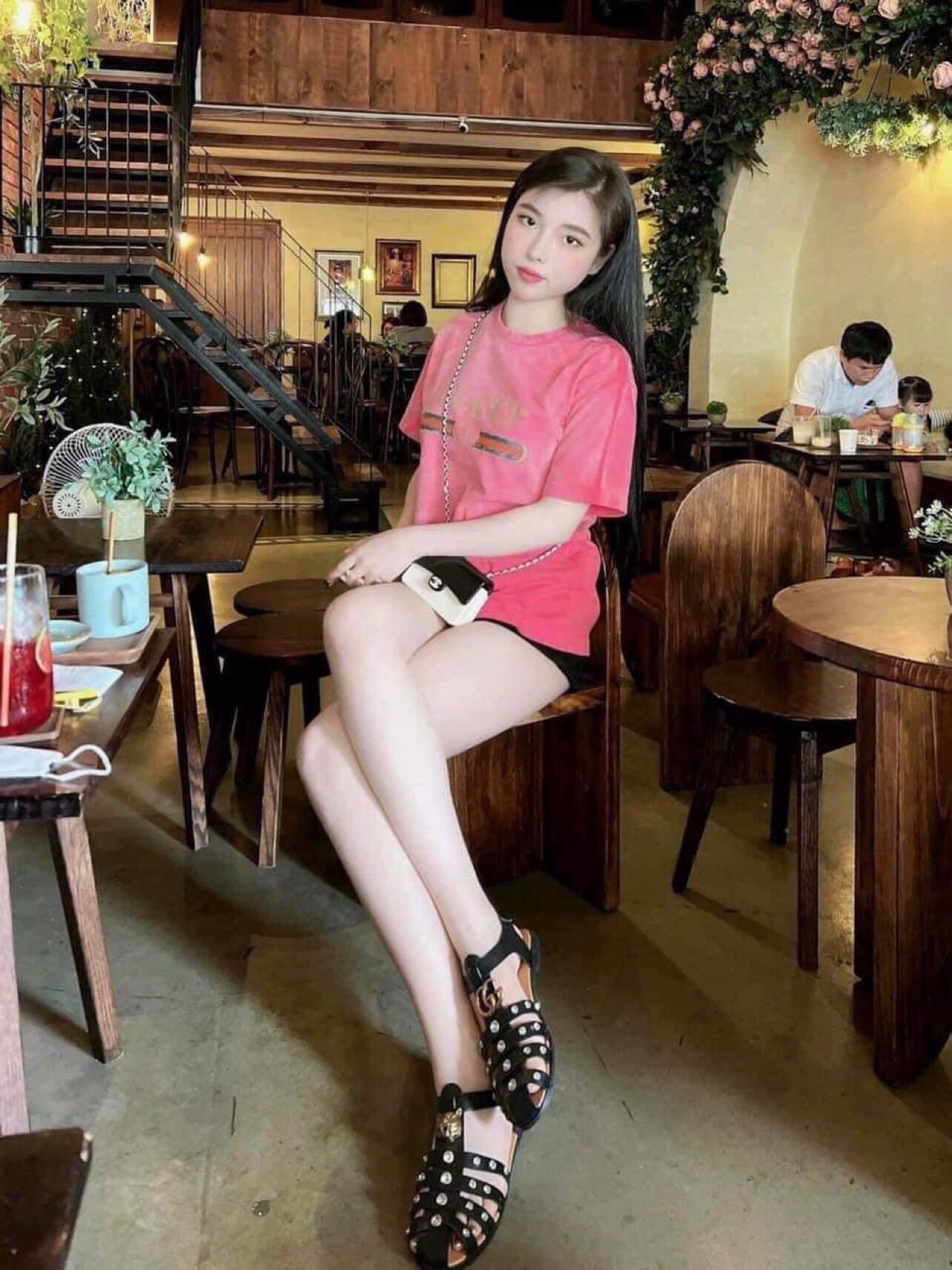 Sandal rọ Gucci