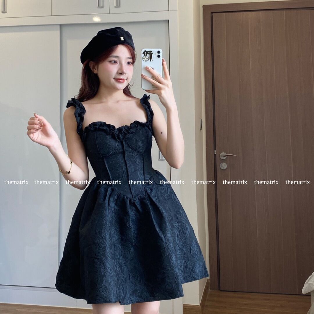 Váy gấm hoa hai dây (ảnh thật tự chụp)