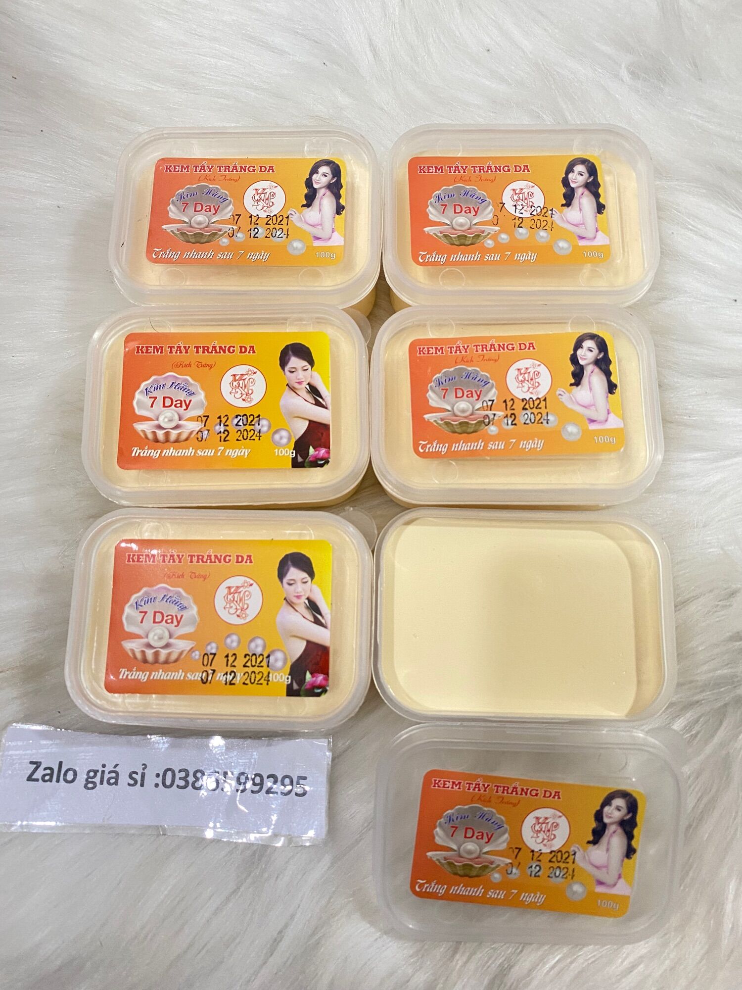 Kem tẩy trắng 7 day kim hằng trắng da toàn thân hủ vuông 100g