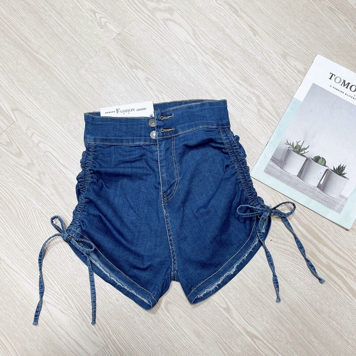 Quần short jaen rút dây hai bên chất jaen co giãn đẹp from dưới 50kg