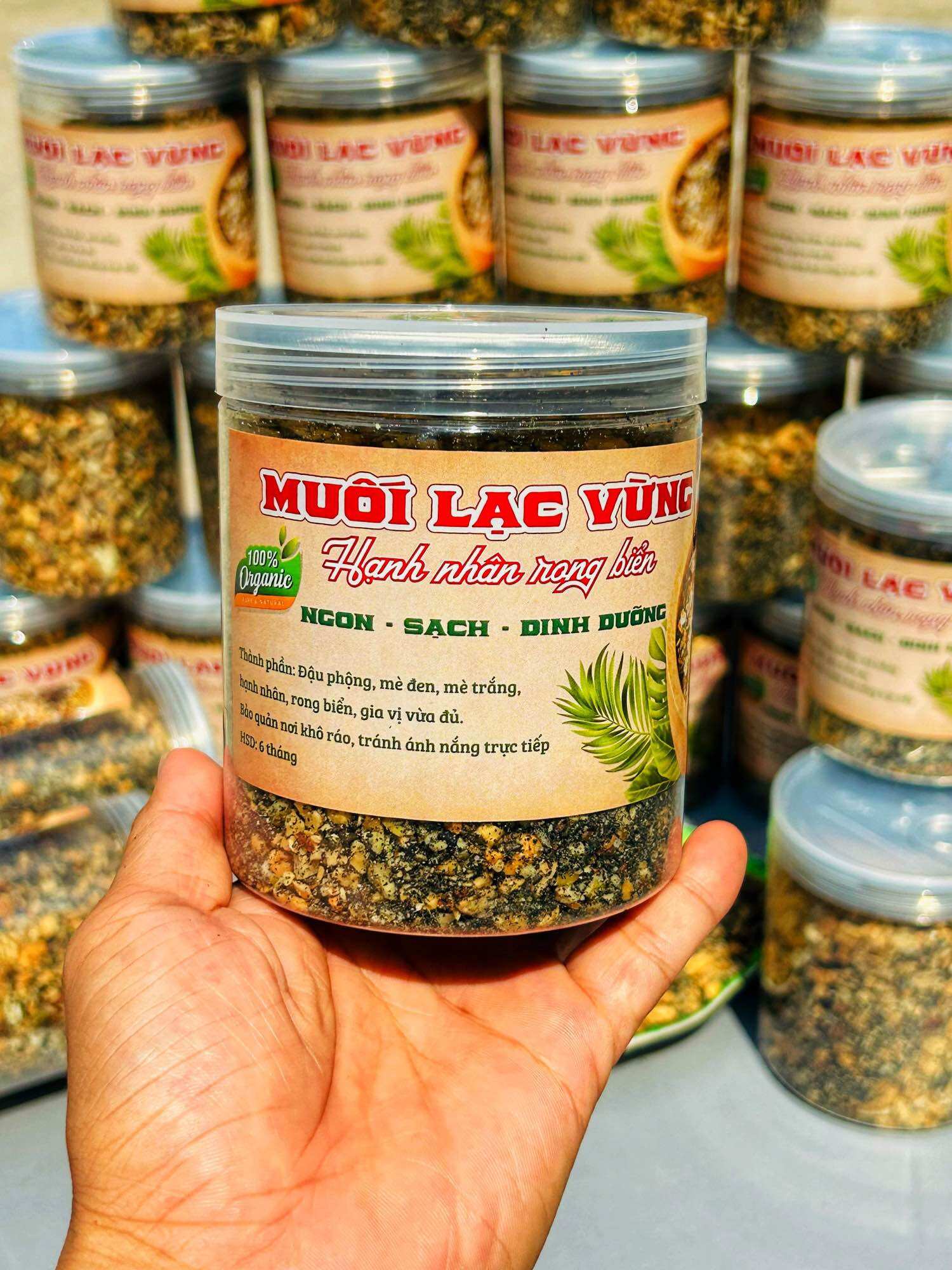 Muối lạc vừng hạnh nhân rong biển hủ 300g