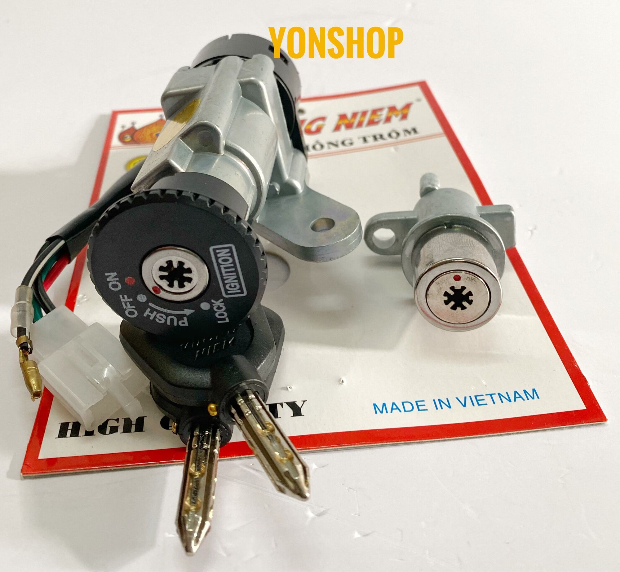 Bộ ổ khoá xe yaz 125 chìa 6 - 8 cạnh chống trộm hàng cao cấp chính hãng vương niệm