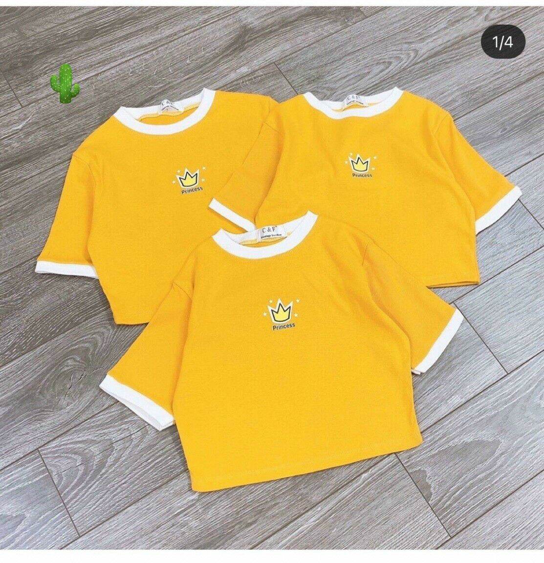 Áo croptop vàng viền siêu xinh