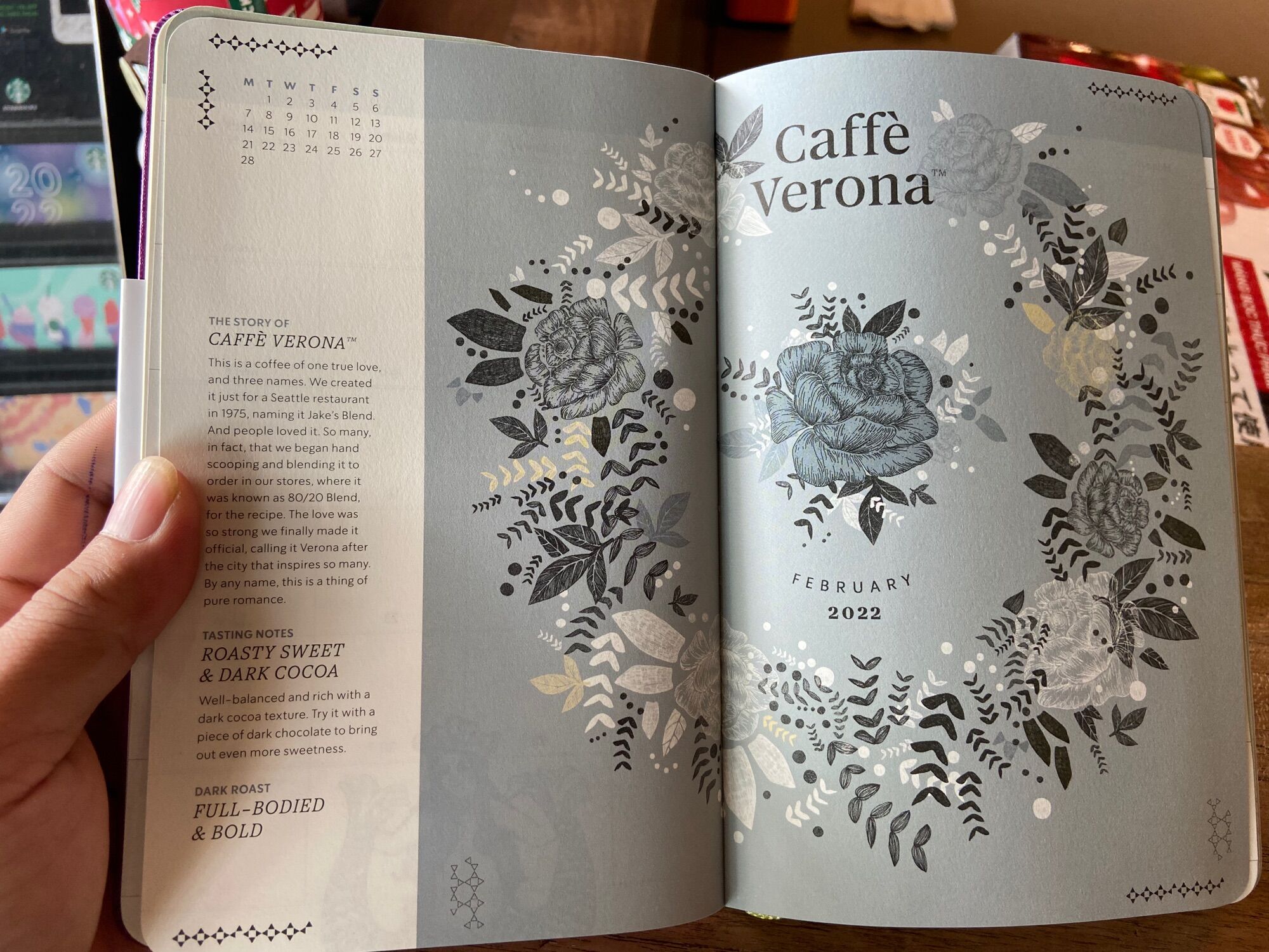 Sổ Planner 2022 Starbucks + Moleskine