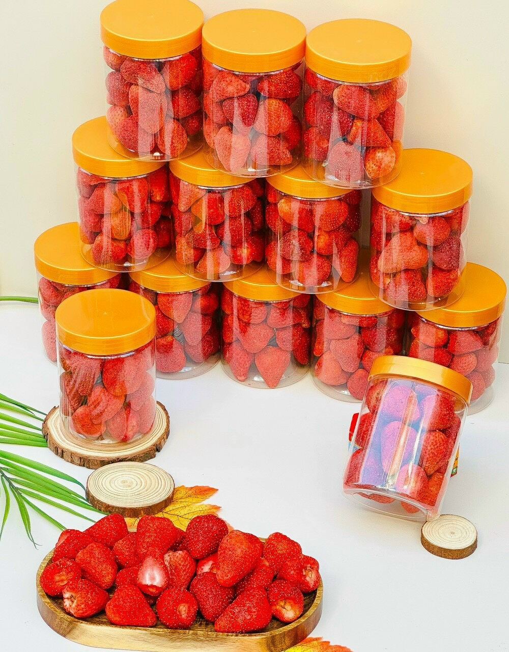 Dâu tây sấy giòn siêu ngon