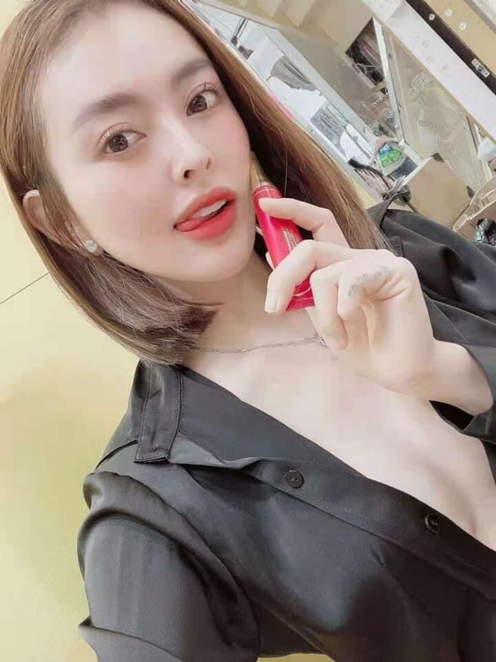 Hồng ti hồng môi Trang Nemo