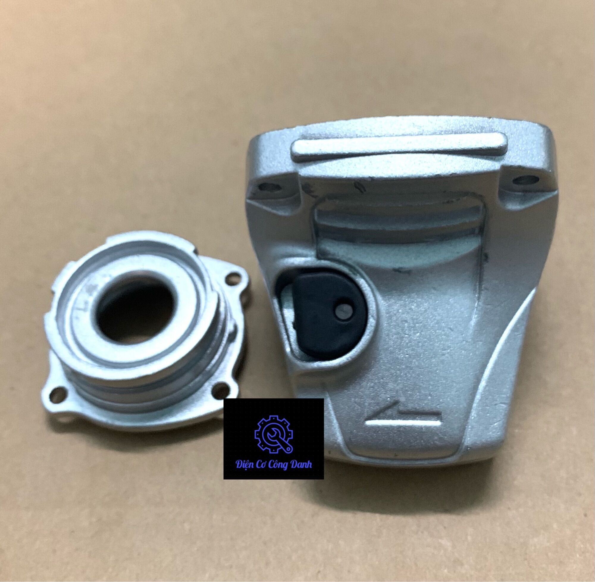 Đầu nhôm/ sọ nhôm máy mài góc cầm tay makita. 4030 4031