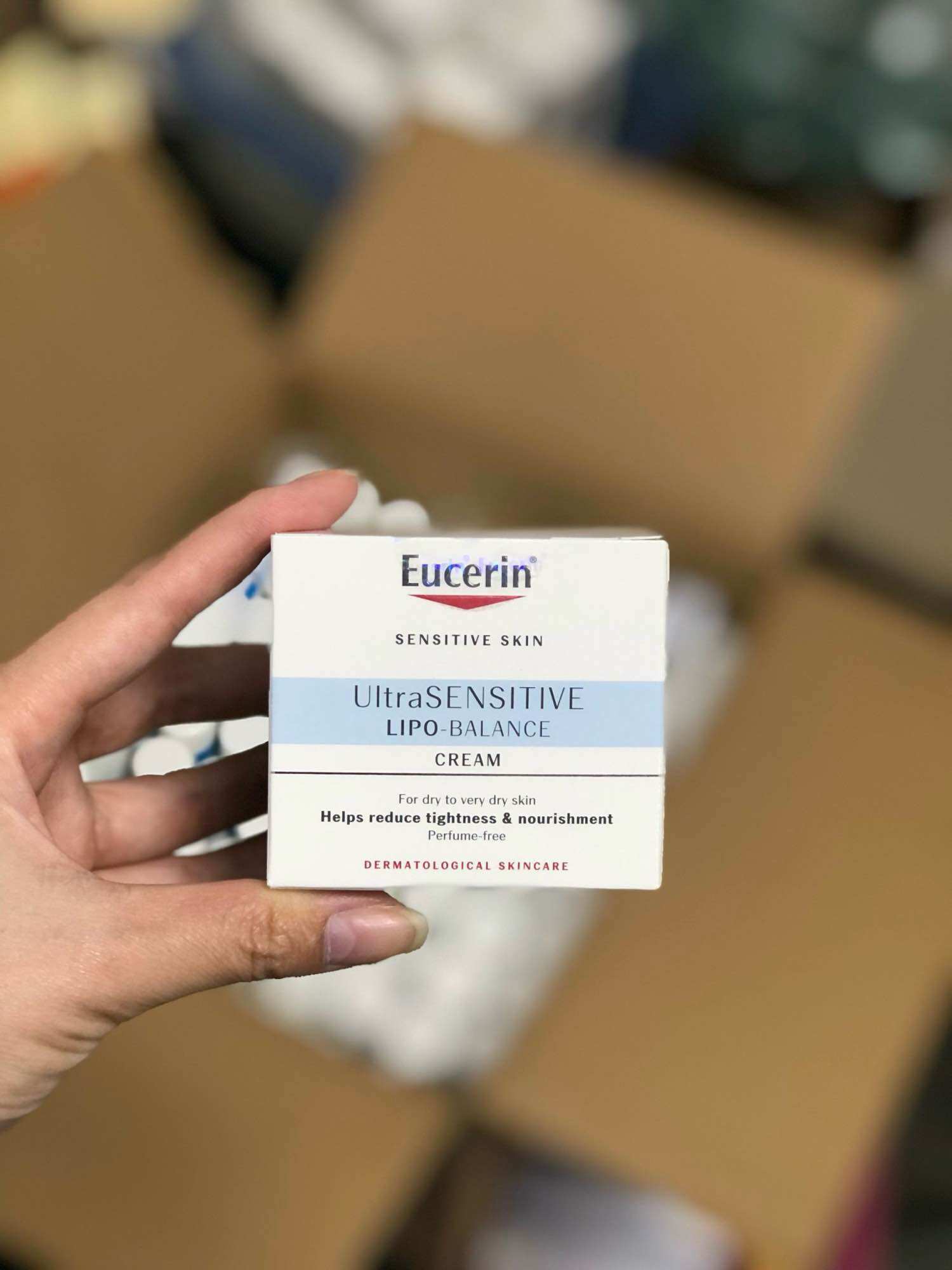 Kem Dưỡng Ẩm Cho Da Khô Và Nhạy Cảm Eucerin Lipo Balance 50ml – 63407