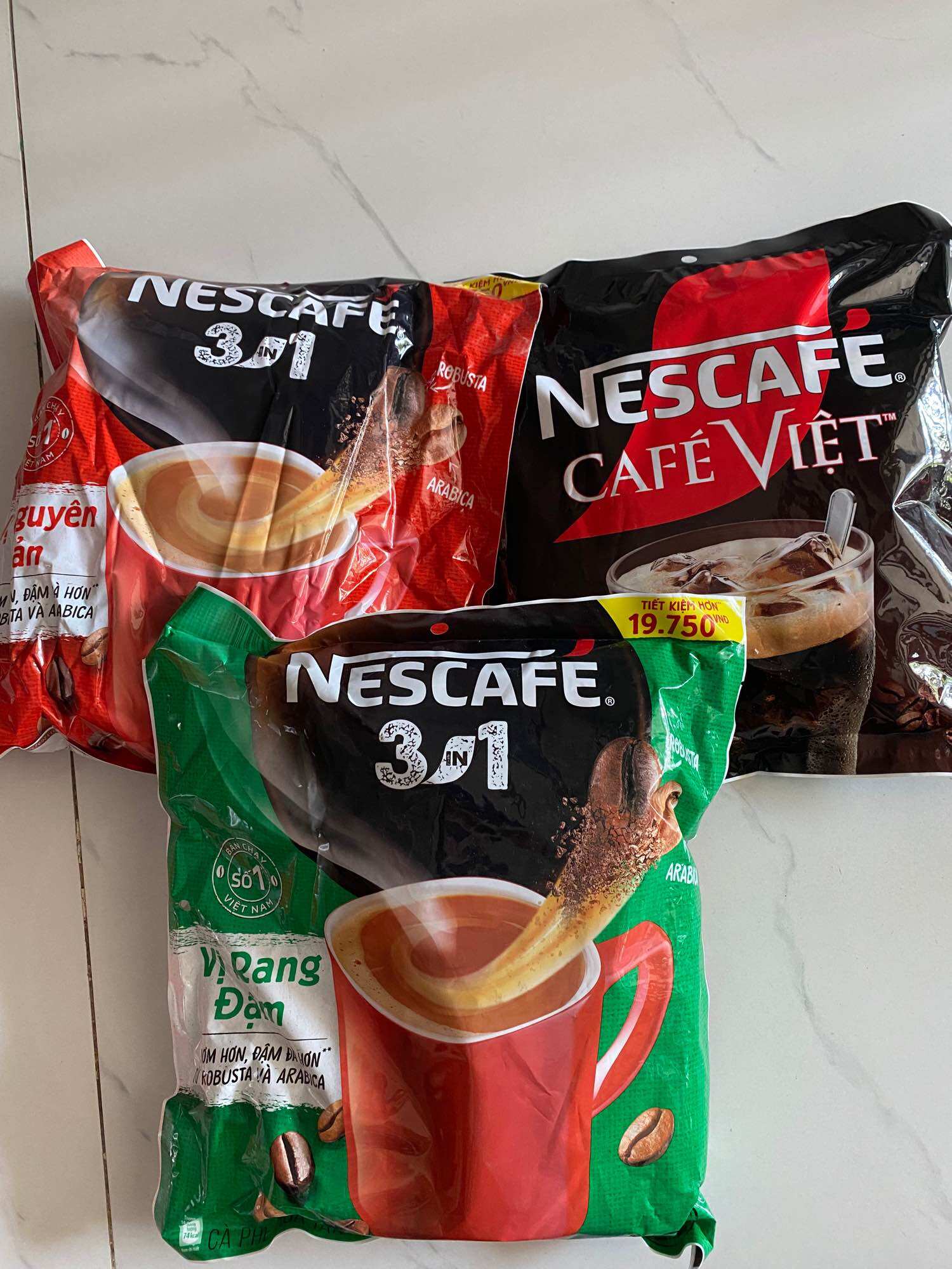 Cà phê sữa hòa tan 3 in 1 NESCAFÉ gói lớn