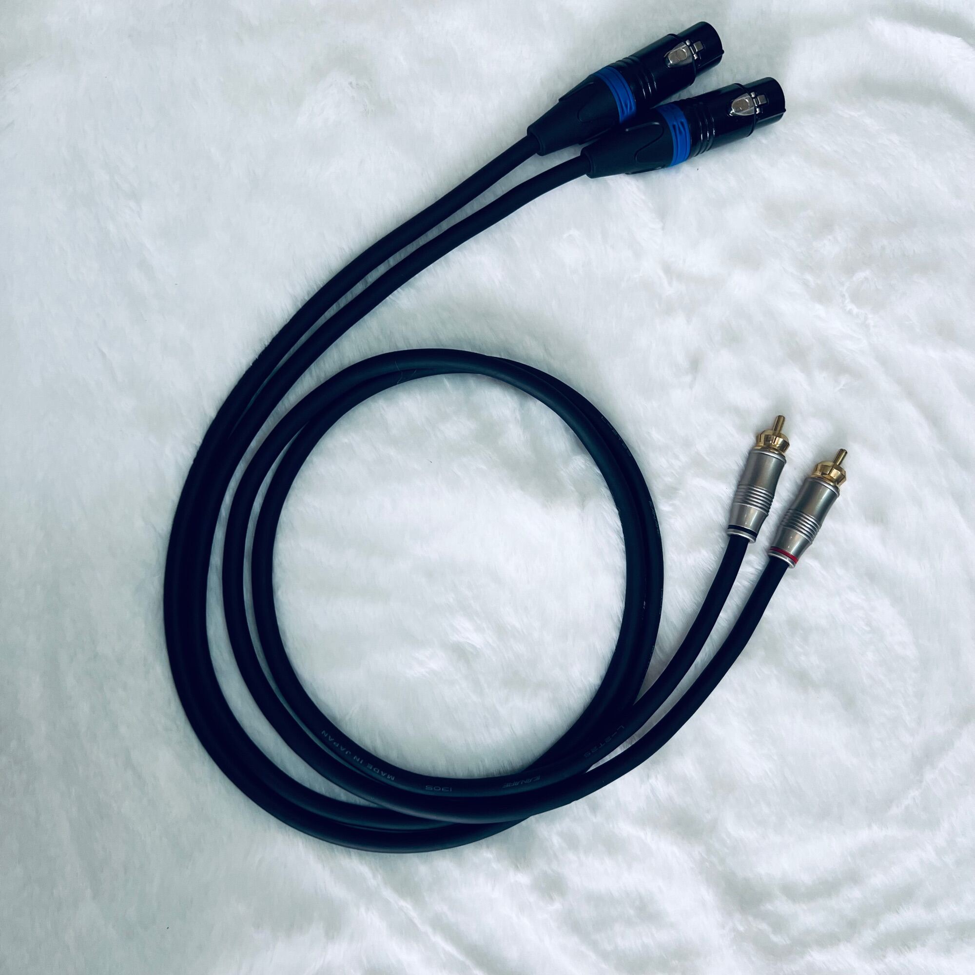 Dây Canon cái ra av đầu Jack bông sen