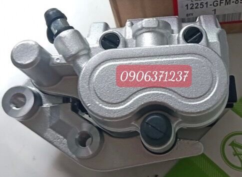 Heo dầu dưới xe Scr luôn bố