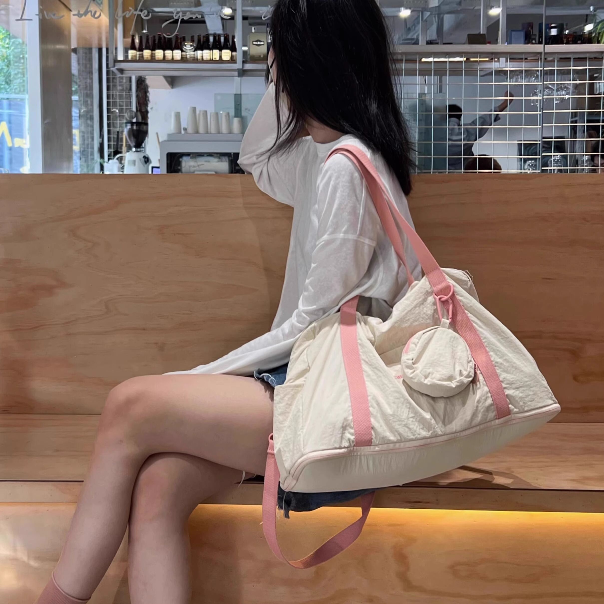 BAG AND GO | Lightweight Large Capacity Waterproof Travel Bag - Thương hiệu BAG AND GO Giá 831,000 Đồng*Miễn phí vận chuyển