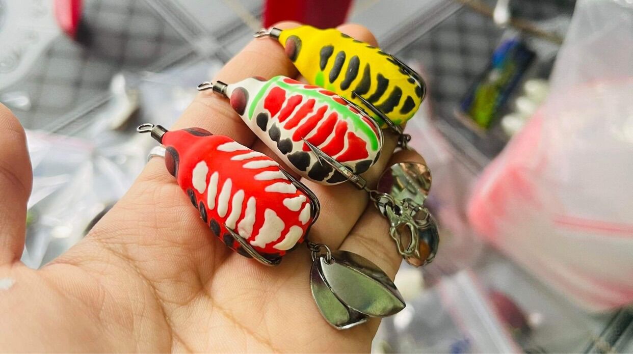 MỒI CÂU LURE-NHÁI HƠI SÊN BỌ HUNG