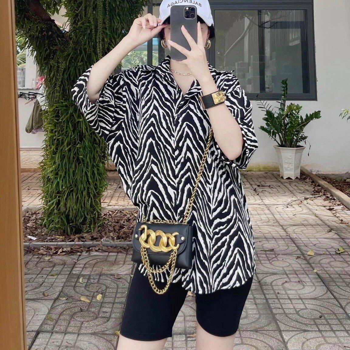 Set áo sơ mi vằn kèm quần ôm