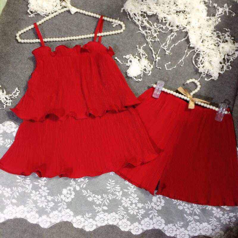 Set bộ đùi 2 dây dập ly siêu xinh chất kate size dưới 55kg