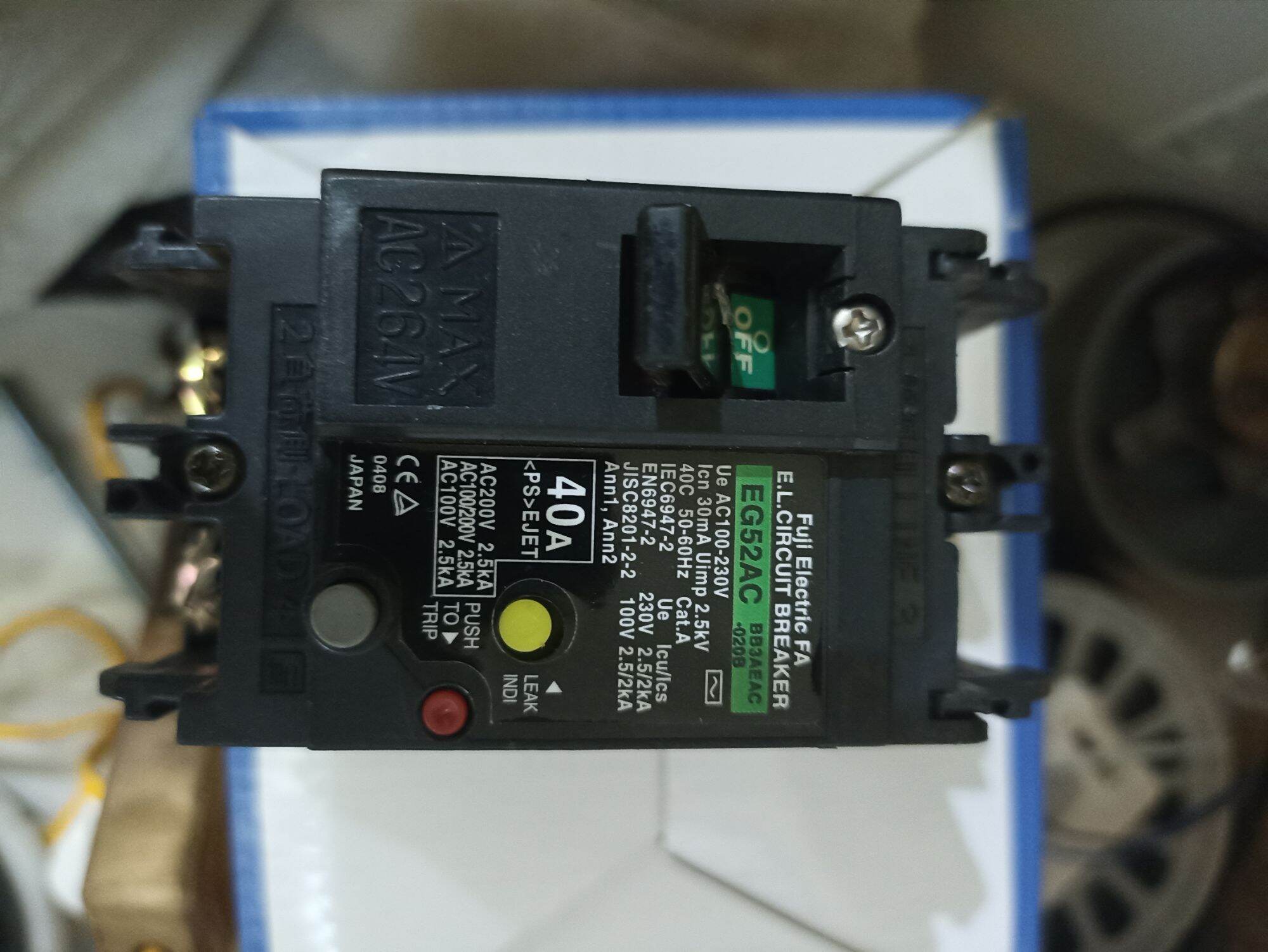 aptomat chống giật 30A,40A,50A