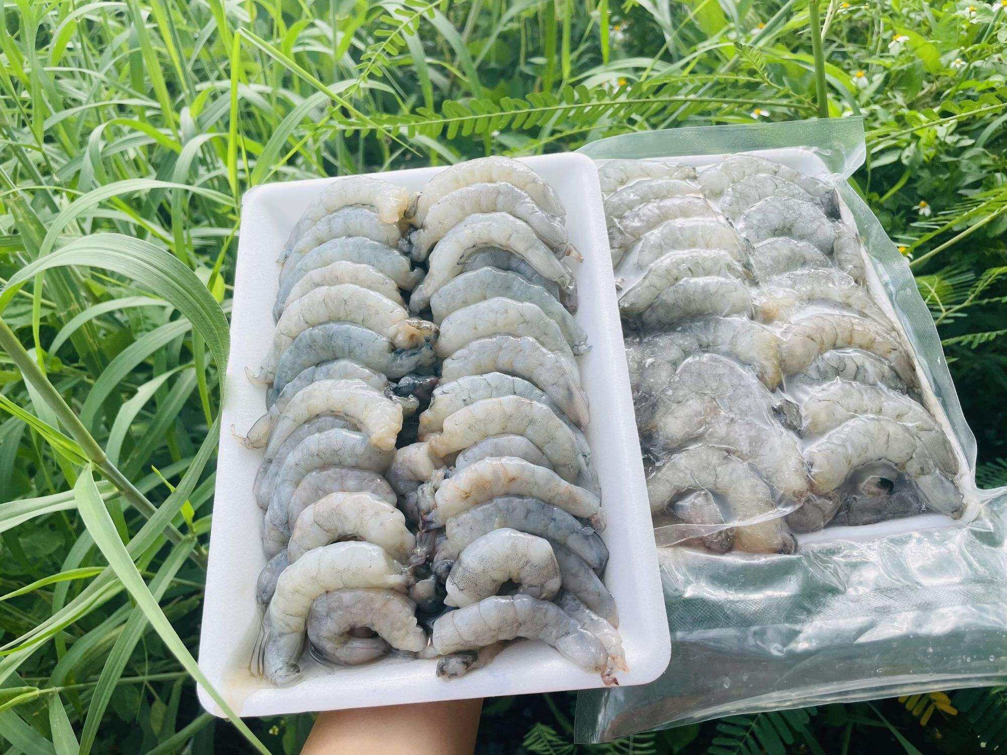 Giá sỉ 1kg tôm thẻ lột size vừa