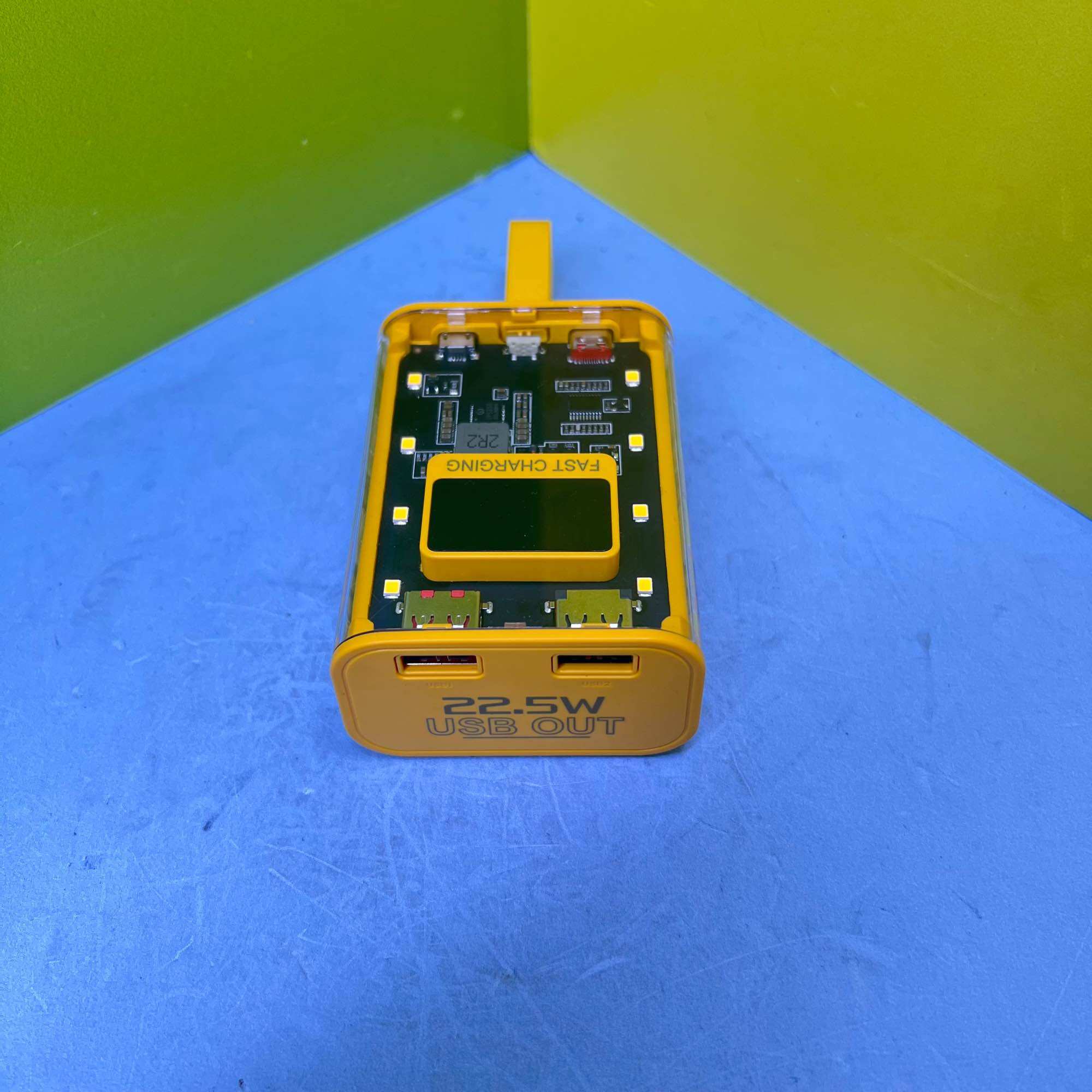 Box sạc dự phòng 3cell 18650