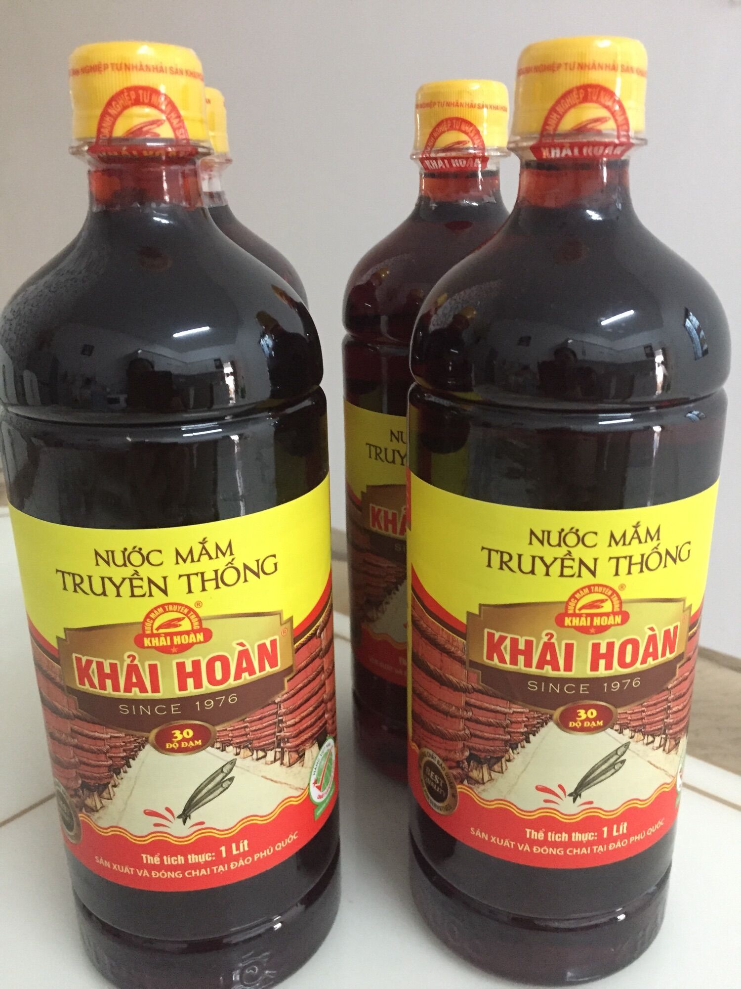 Nước mắm Khải Hoàn Phú Quốc 30 độ đạm chai 1 lit combo 4 chai