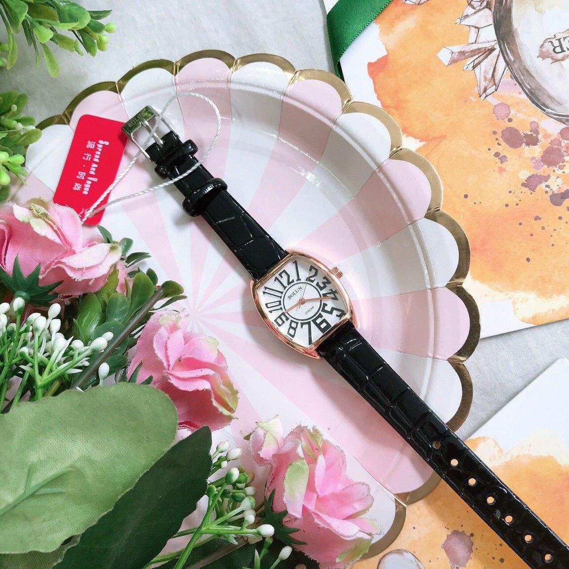 ĐỒNG HỒ THỜI TRANG NỮ DÂY DA