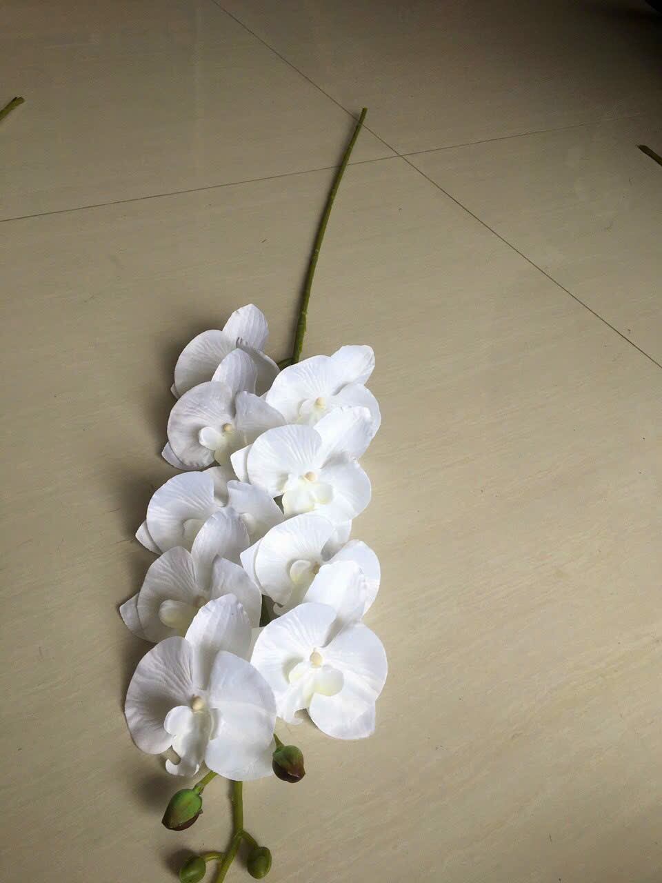 Cành Lan Hồ Điệp 9 bông _ Hoa Vải lụa cao cấp