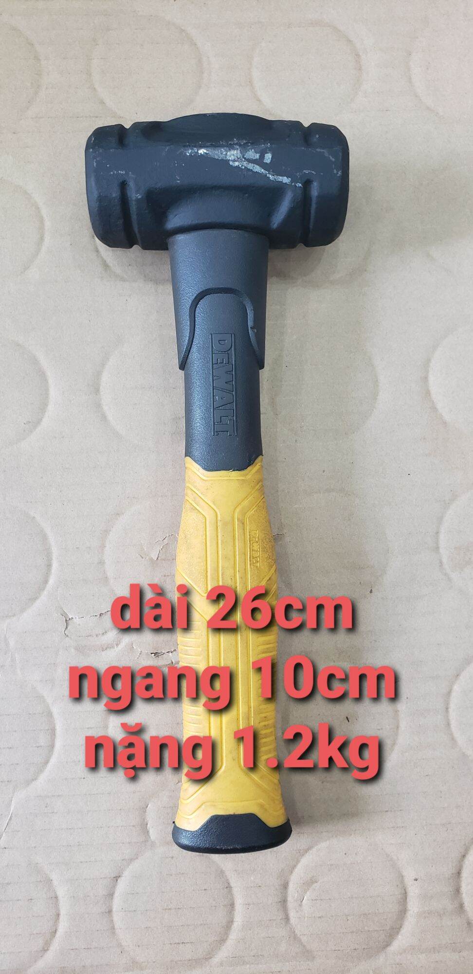 Búa tạ dewalt