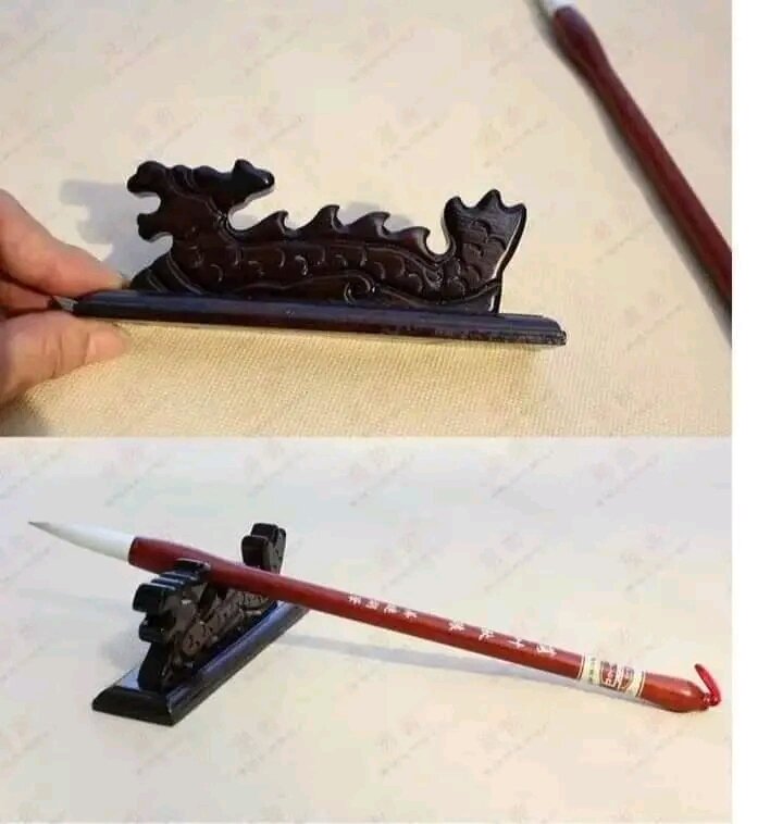 Gác bút gỗ  hình rồng