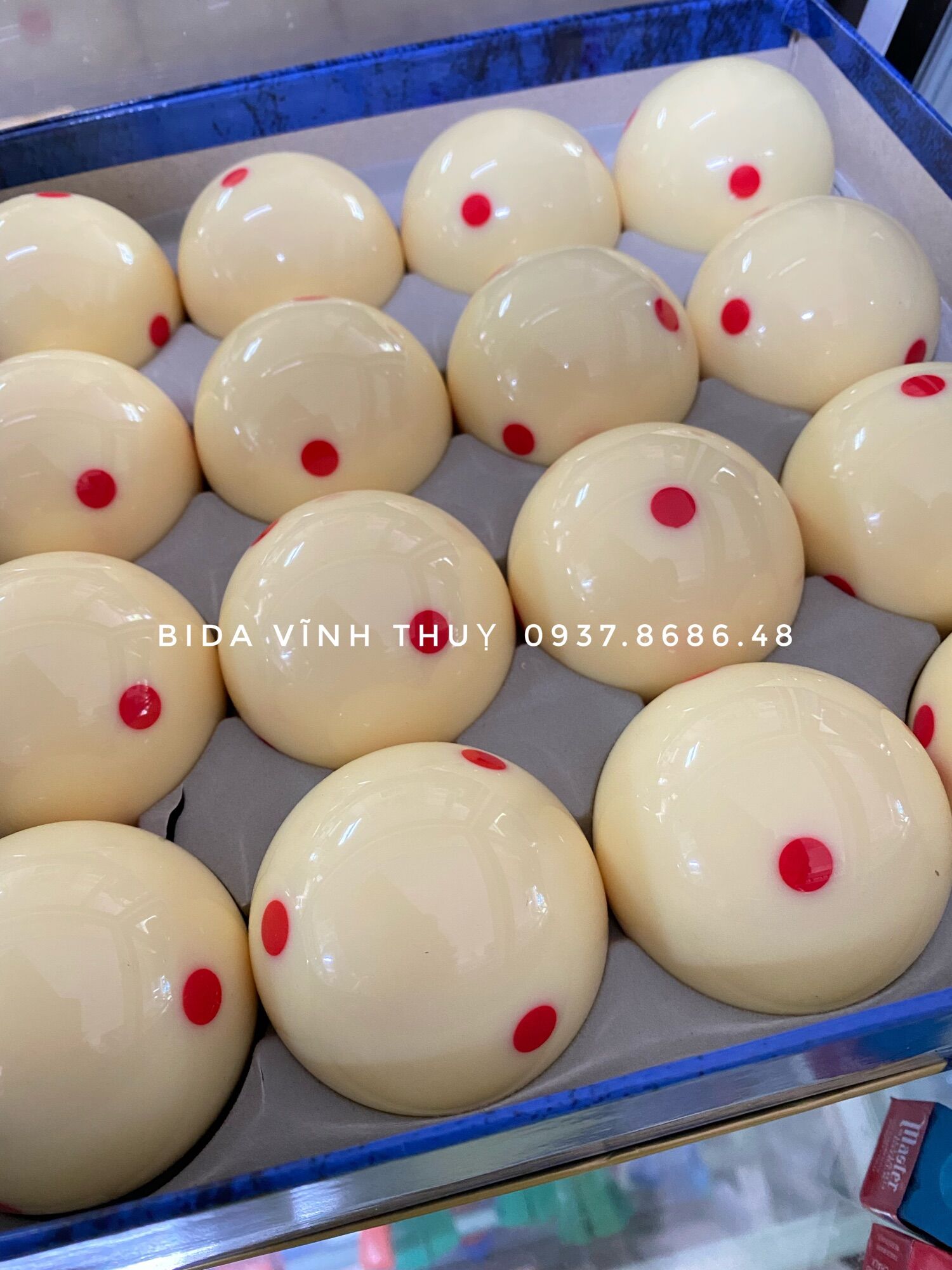 Bóng cái bi a lỗ ; Bóng chủ bida lỗ