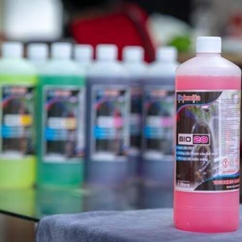 Dung Dịch Rửa Xe Không Chạm Bio 20 1L