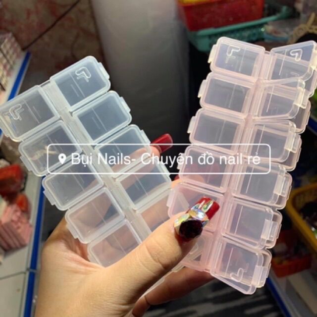 HỘP NHỰA 12 Ô NẮP BẬT