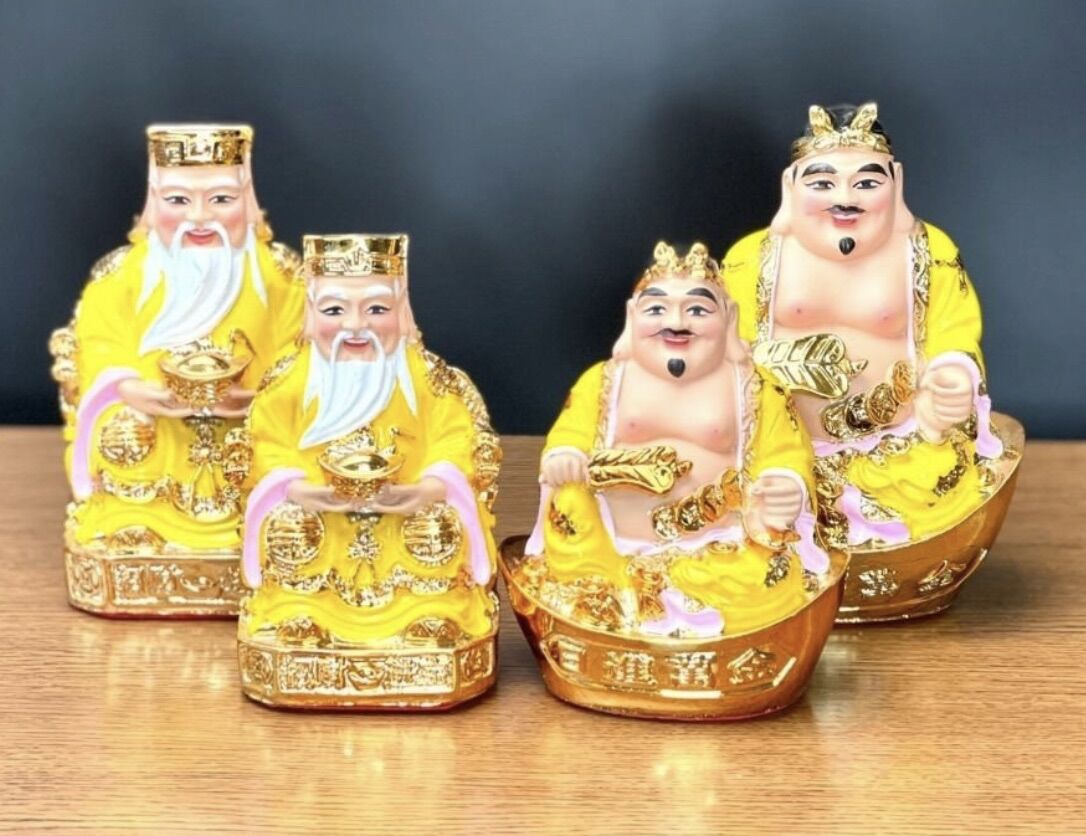 Bộ tượng hai ông Thần Tài Thổ Địa áo vàng 18cm