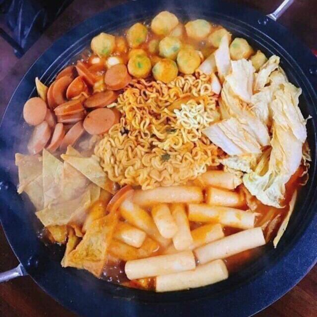 LẨU TOKBOKKI . MÌ CAY 500gr( CHỈ GIAO HCM)