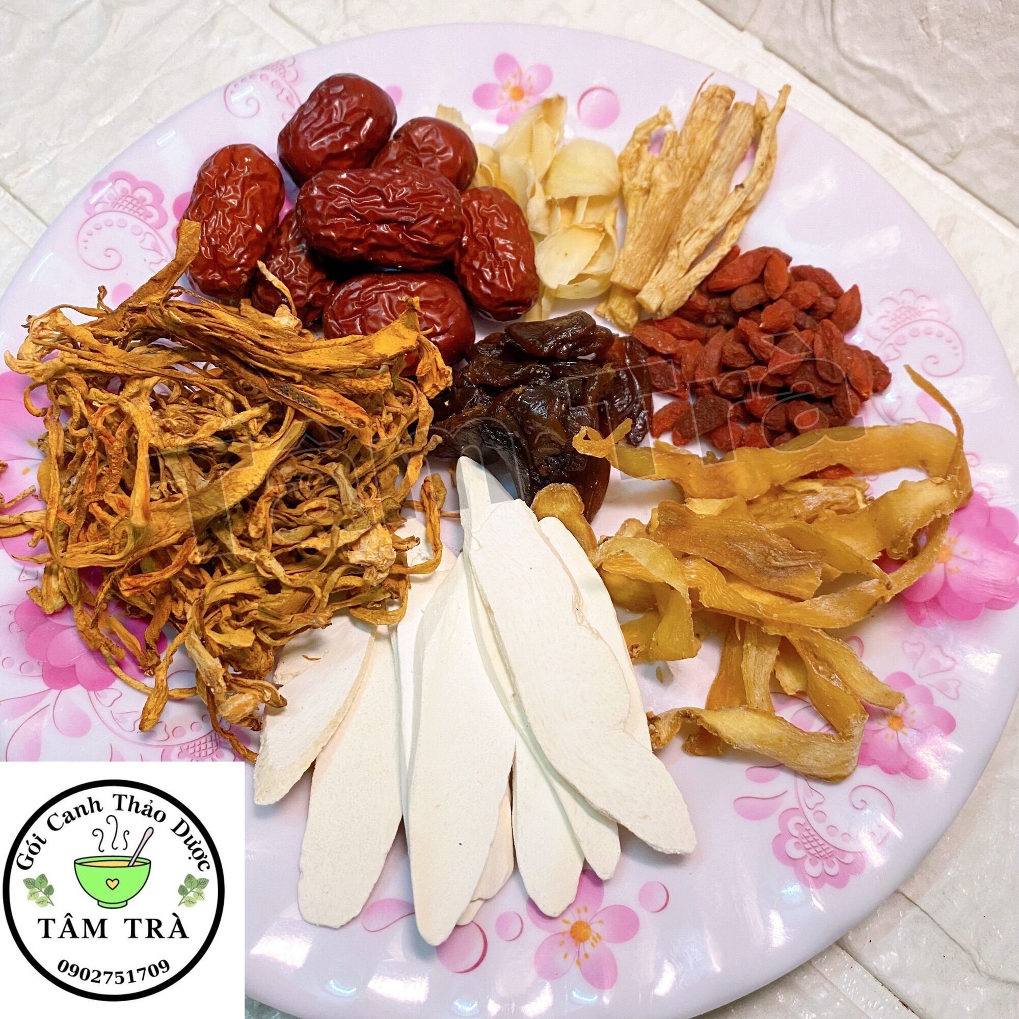 Canh đông trùng hầm gà 8 vị -nguyên liệu hầm canh