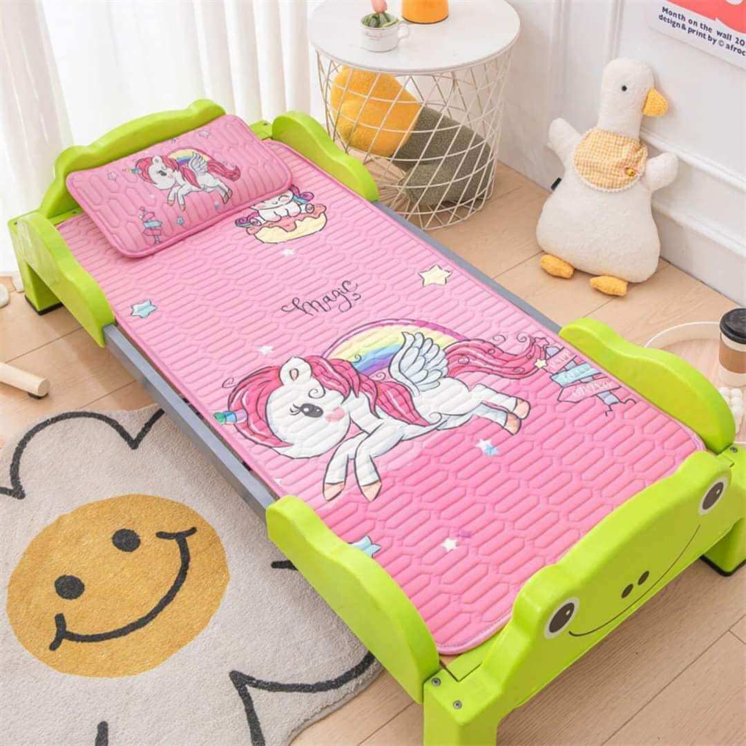 Chiếu Lụa Điều Hoà Cho Bé In Hình 5D ( Size 60x120)