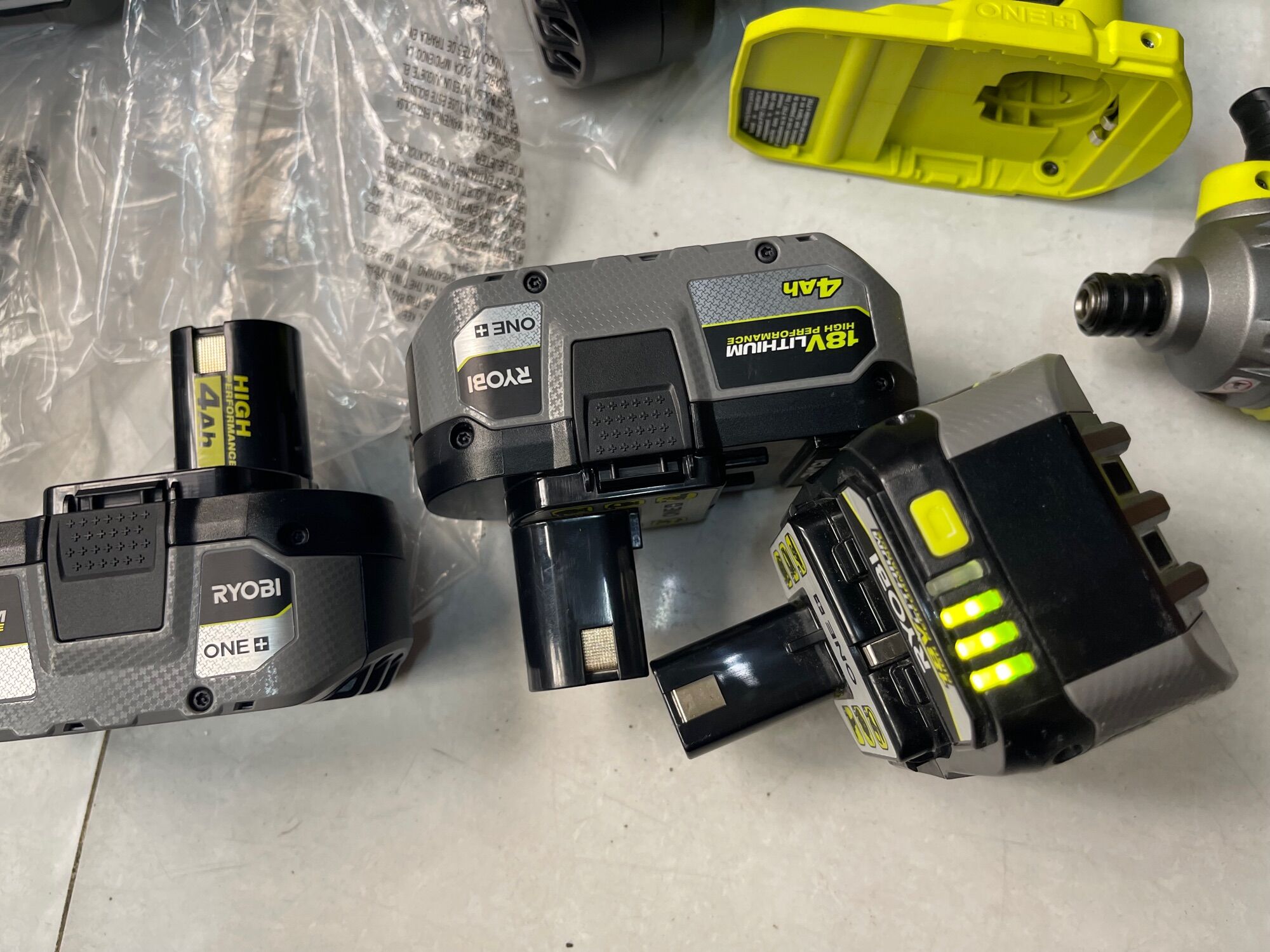 Pin ryobi 18V lithium HIGH 4Ah new